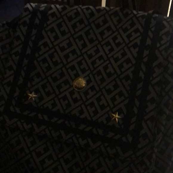 Meet your Posher, Latausha - Picture 1 of 1